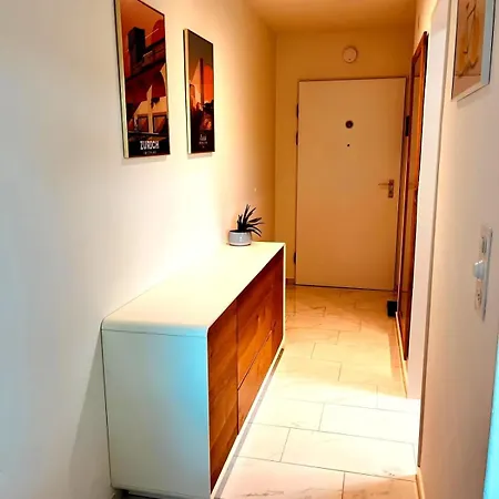1 Room Studio Near The Eth Honggerberg River Zuerich Hongg شقة *